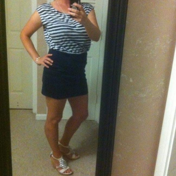 Body C women's Summer Dress, Nautical stripestop, blue skirt> eyelet back button - Picture 11 of 11